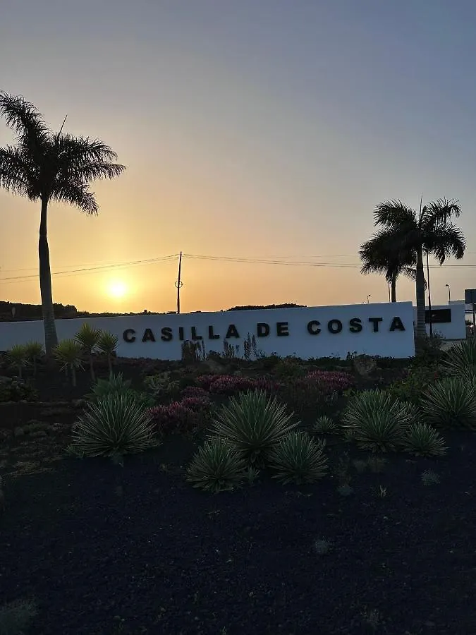 ラ・オリーバCasa Nordeste Con Piscina Casilla De Costaアパートメント アパート ラ・オリーバ